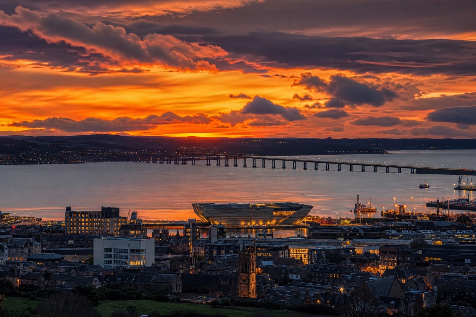 Dundee skyline