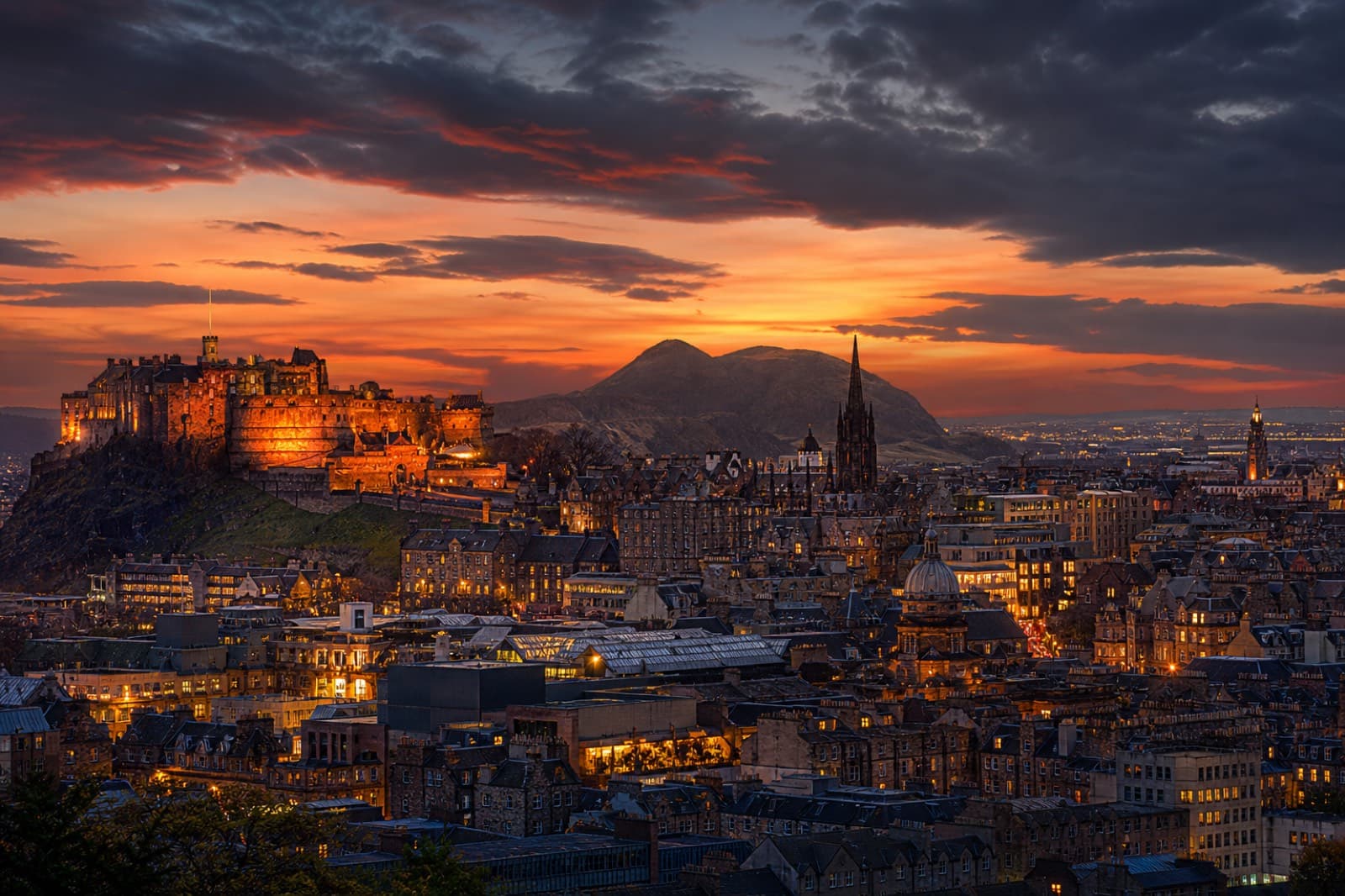 Edinburgh skyline